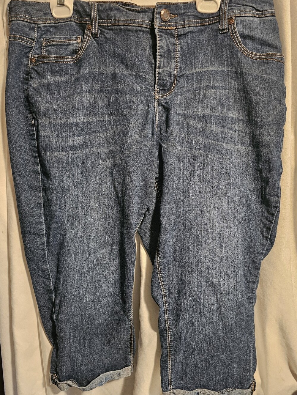 Faded Glory Light Blue Women's Denim Jeans Capris 16W